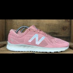 New Balance Fresh Foam Arishi Rose Running Shoes